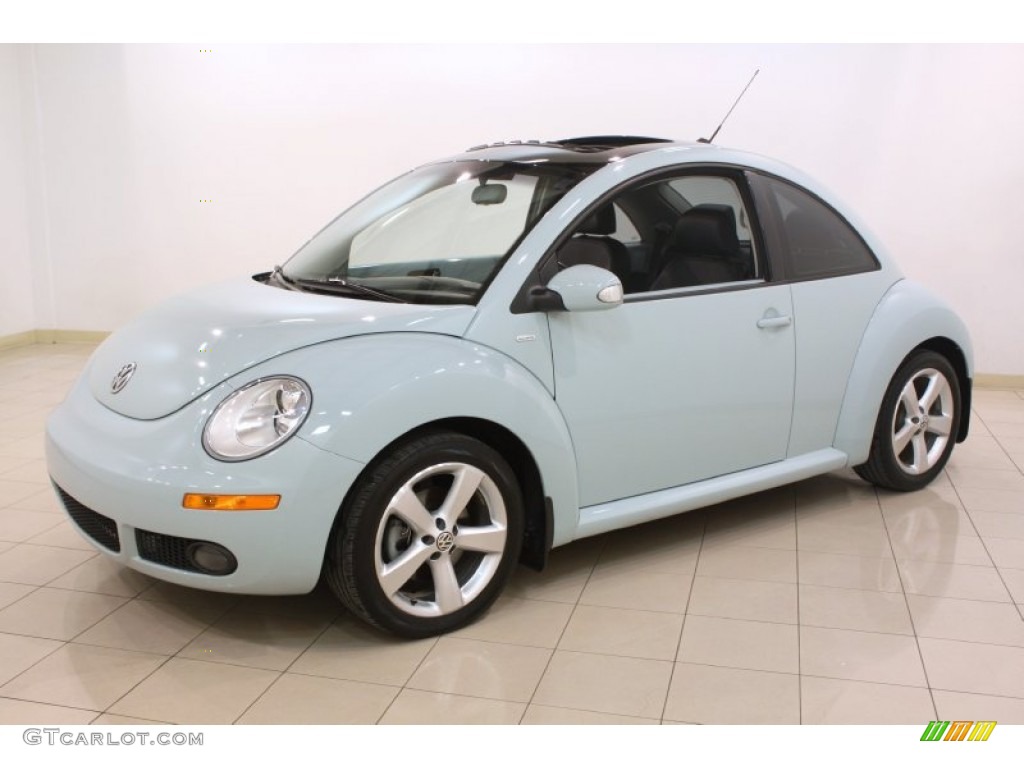 2010 Volkswagen New Beetle Final Edition Coupe Exterior Photos