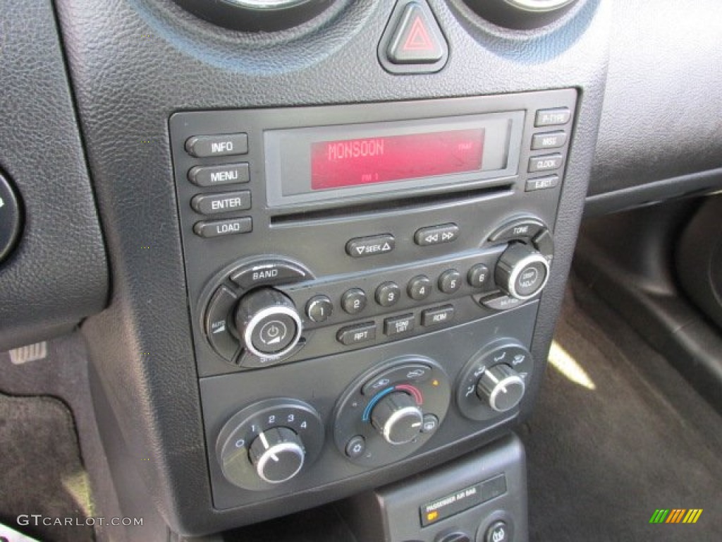 2007 Pontiac G6 GT Coupe Controls Photos