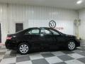 Black - Camry LE Photo No. 7