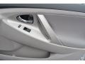 Classic Silver Metallic - Camry SE Photo No. 17