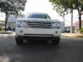 Alaska White - Range Rover V8 HSE Photo No. 4