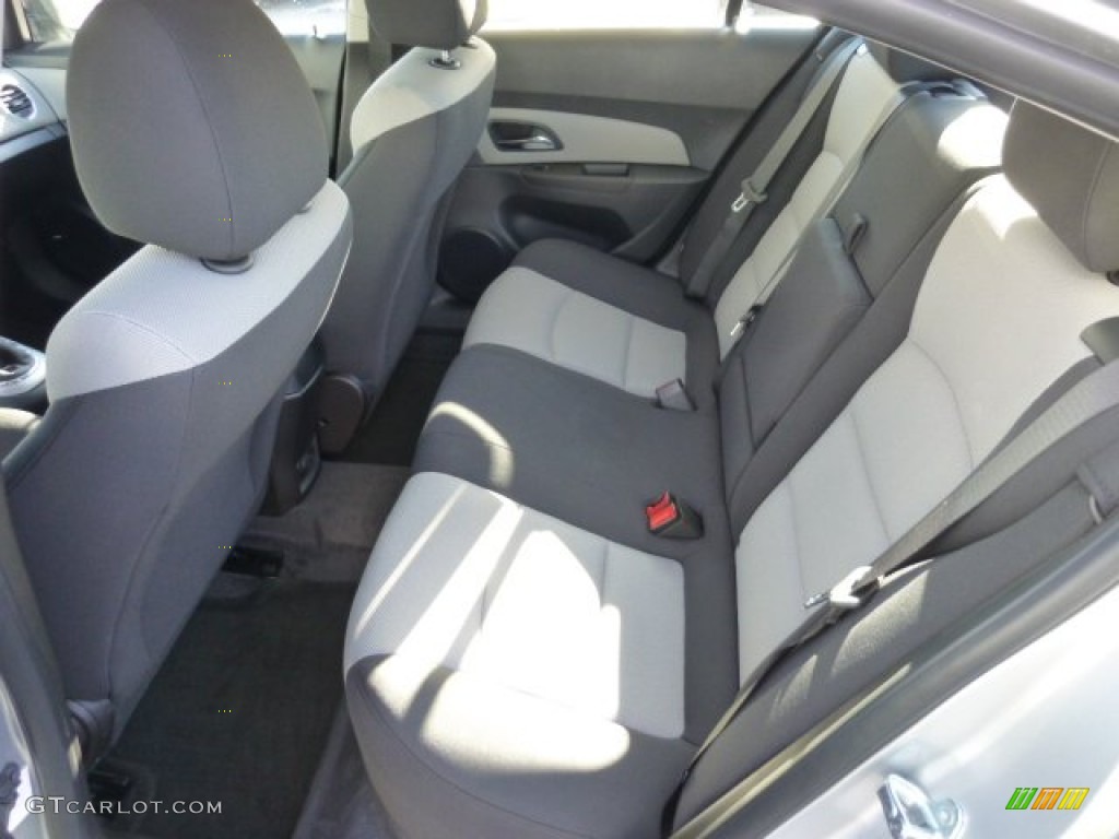 2013 Chevrolet Cruze LS Rear Seat Photo #77095859