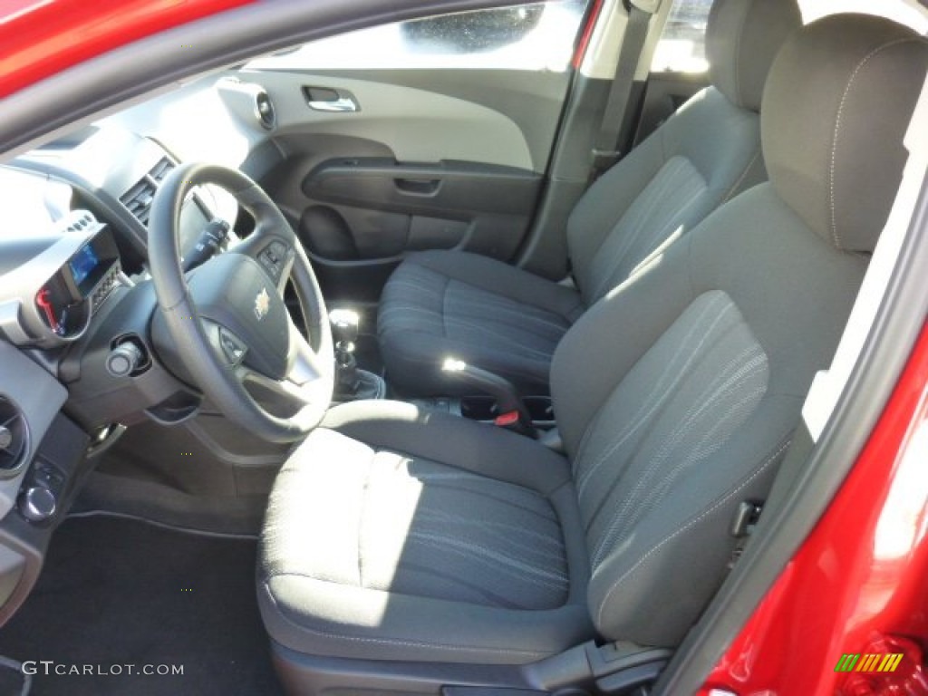 Jet Black/Dark Titanium Interior 2013 Chevrolet Sonic LT Hatch Photo #77096384