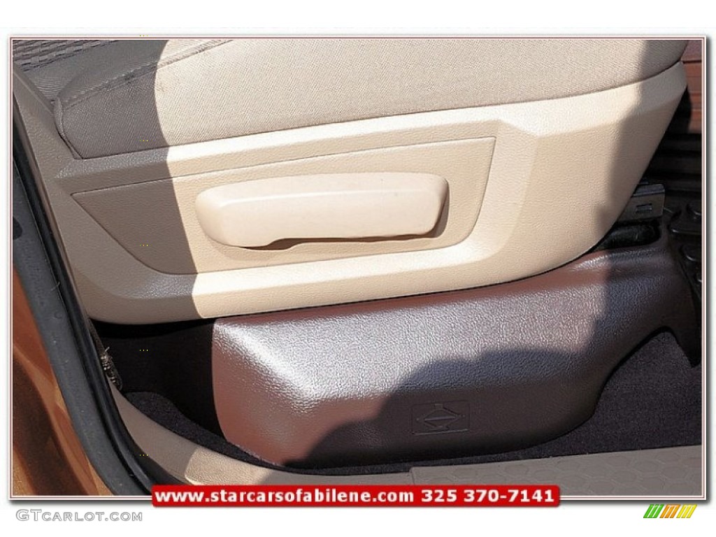 2011 Ram 1500 Lone Star Quad Cab - Saddle Brown Pearl / Light Pebble Beige/Bark Brown photo #25
