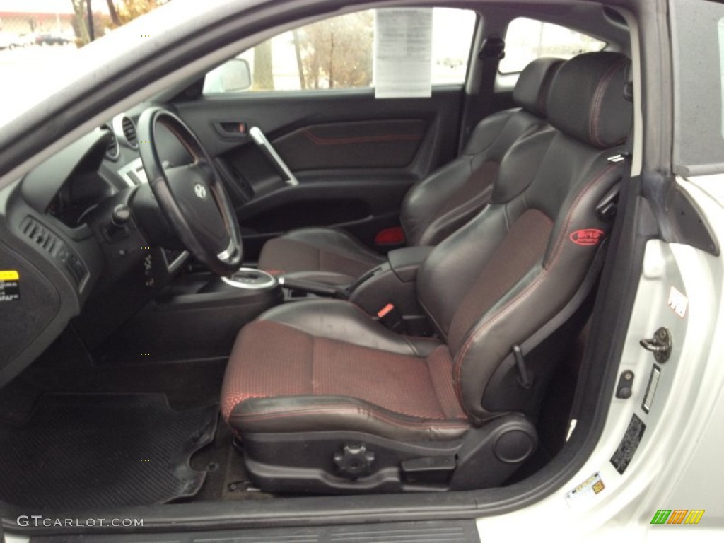 2006 Hyundai Tiburon GT Front Seat Photo #77099088