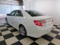 Super White - Camry SE Photo No. 20