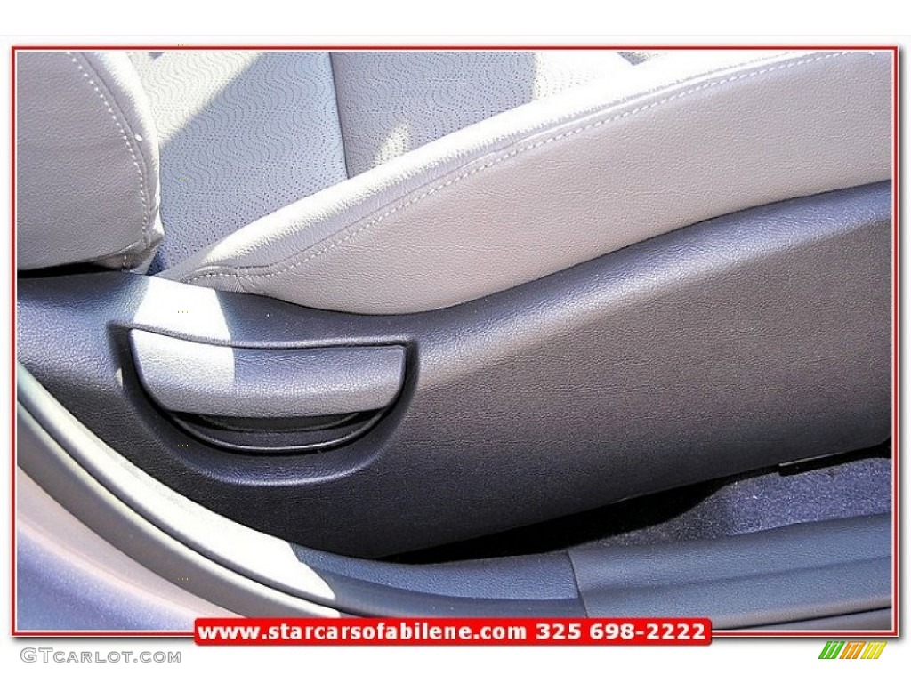 2013 Elantra Limited - Titanium Gray Metallic / Gray photo #22