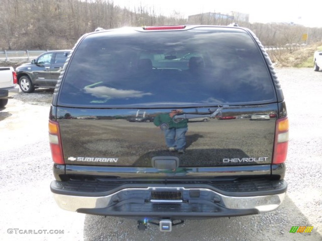 2003 Suburban 1500 LS 4x4 - Black / Gray/Dark Charcoal photo #6