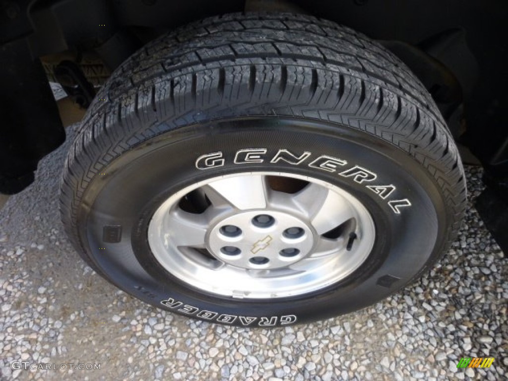 2003 Suburban 1500 LS 4x4 - Black / Gray/Dark Charcoal photo #8