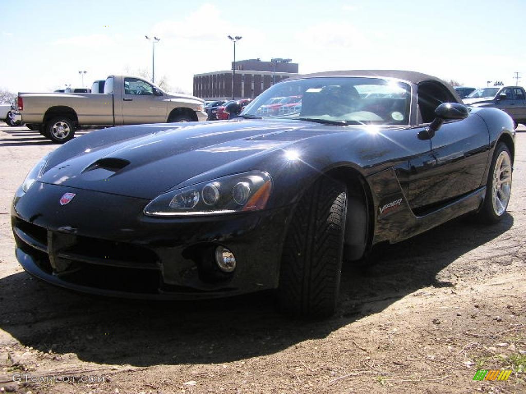 2004 Viper SRT-10 - Viper Black / Black/Red photo #1