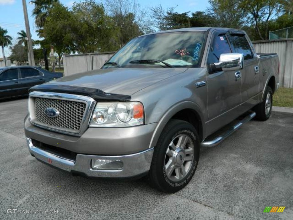 2004 F150 XLT SuperCrew - Arizona Beige Metallic / Tan photo #2