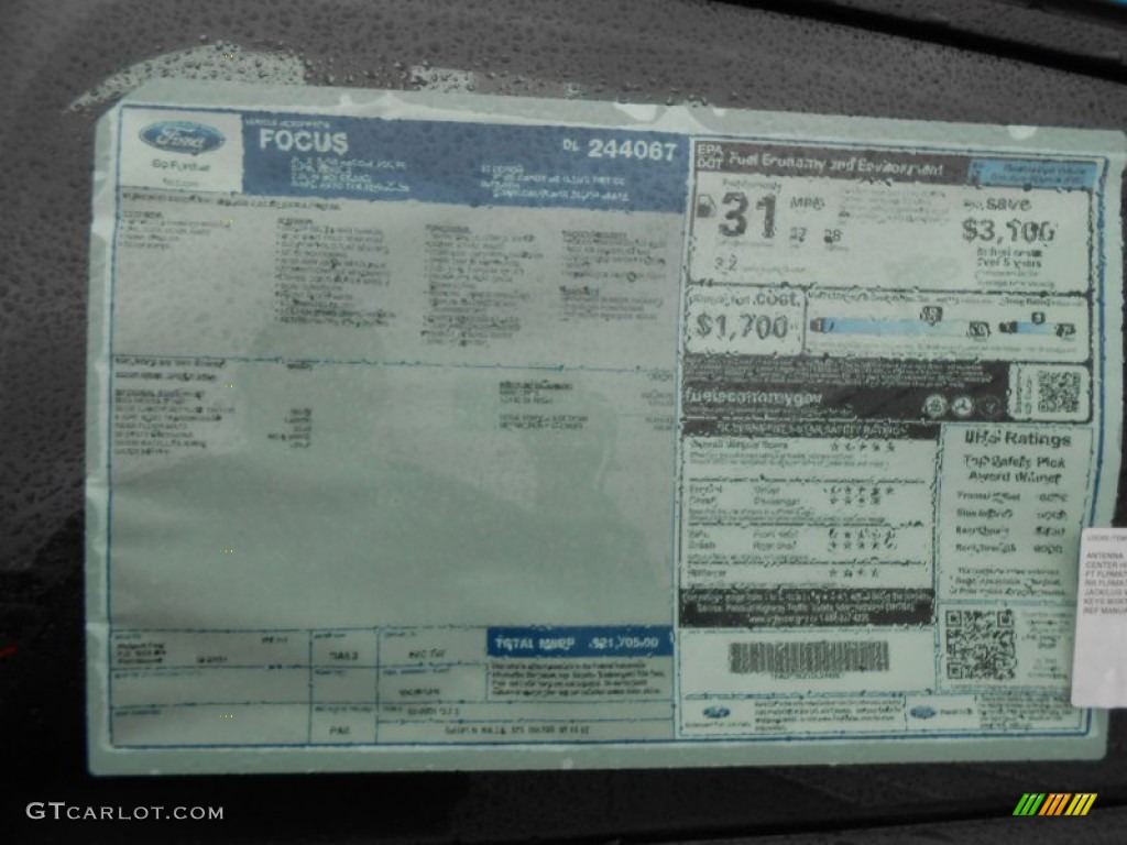 2013 Focus SE Hatchback - Blue Candy / Charcoal Black photo #34