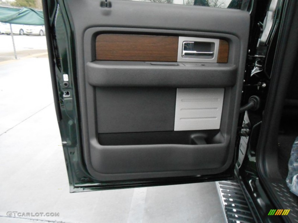 2013 Ford F150 Lariat SuperCrew 4x4 Black Door Panel Photo #77105573