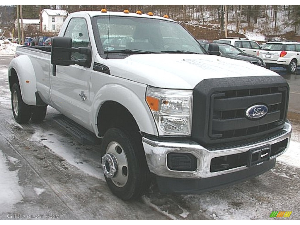 Oxford White 2011 Ford F350 Super Duty XL Regular Cab 4x4 Dually Exterior Photo #77105870