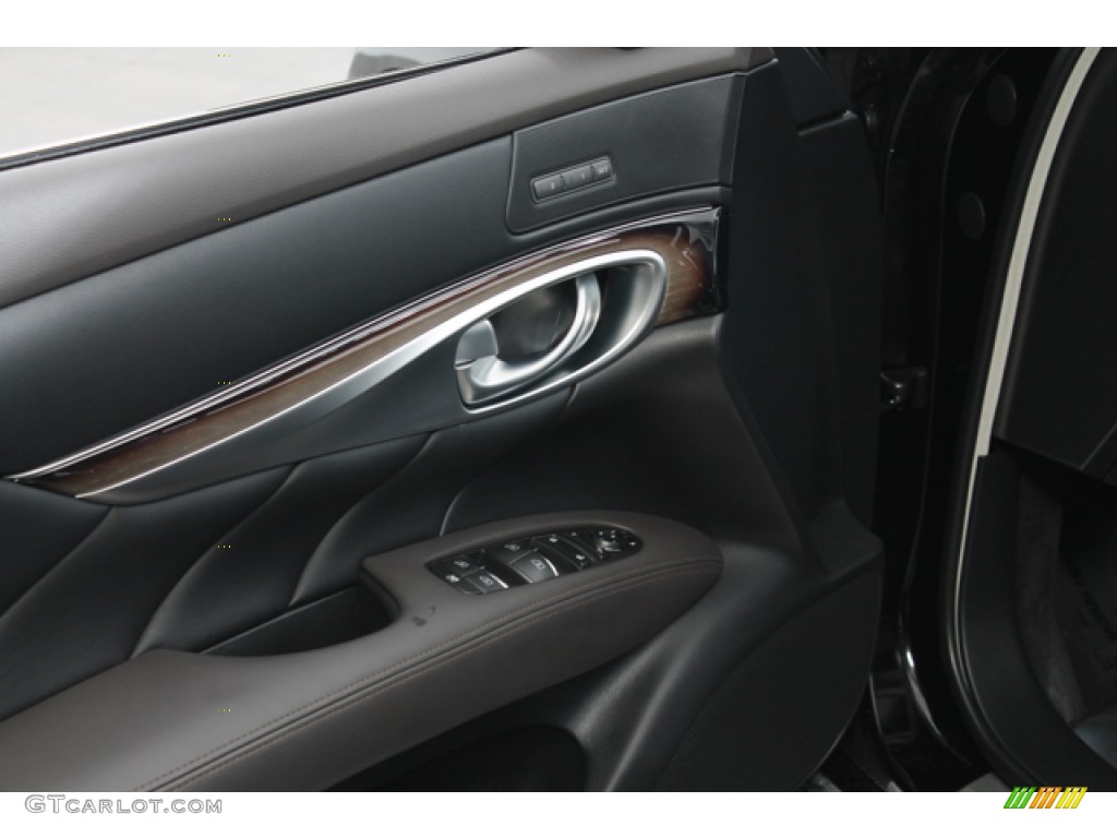 2011 Infiniti M 56x AWD Sedan Controls Photo #77106577