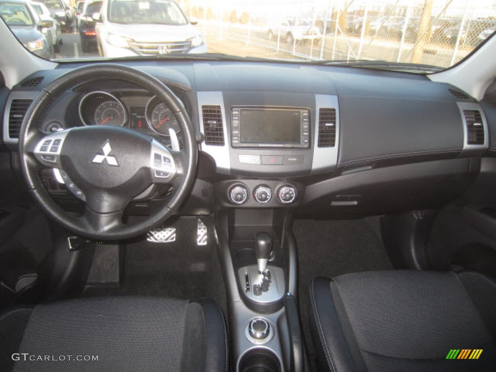 2012 Mitsubishi Outlander GT S AWD Black Dashboard Photo #77111355
