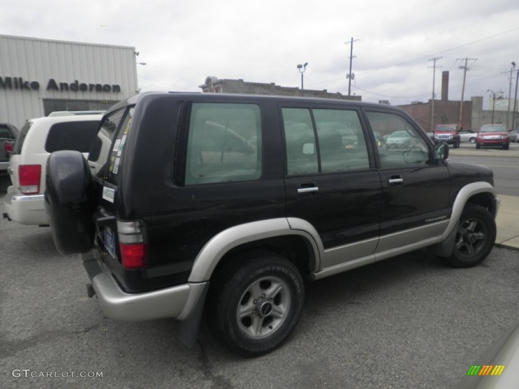 2002 Trooper S 4x4 - Ebony Black / Gray photo #2