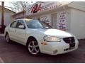 2001 Icelandic White Pearl Nissan Maxima GLE  photo #1