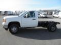 Summit White - Sierra 3500HD Regular Cab 4x4 Chassis Photo No. 4