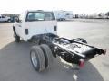 Summit White - Sierra 3500HD Regular Cab 4x4 Chassis Photo No. 13