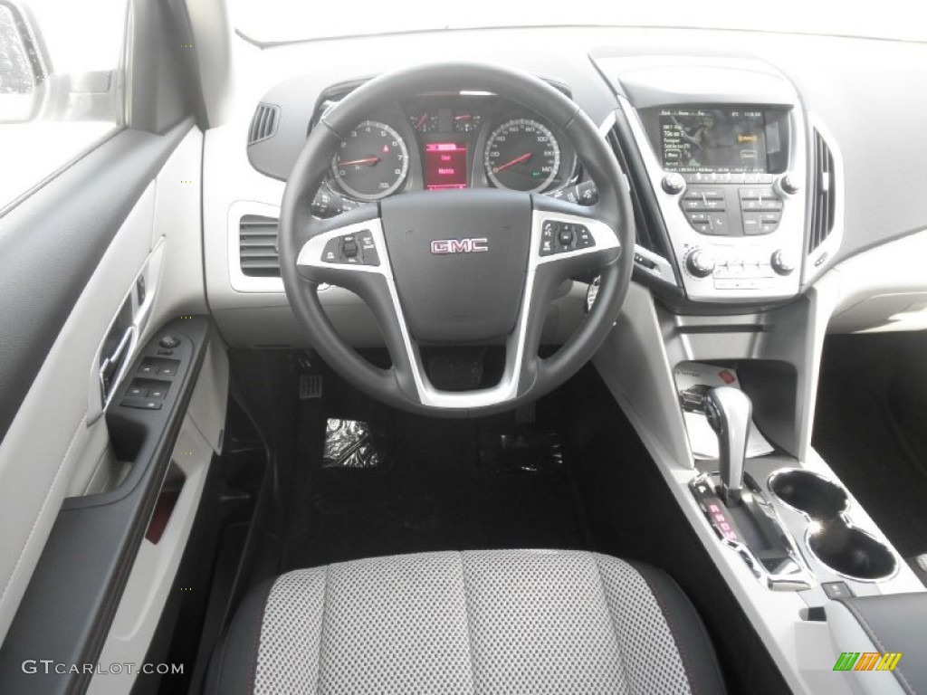 2013 GMC Terrain SLE AWD Light Titanium Dashboard Photo #77114606