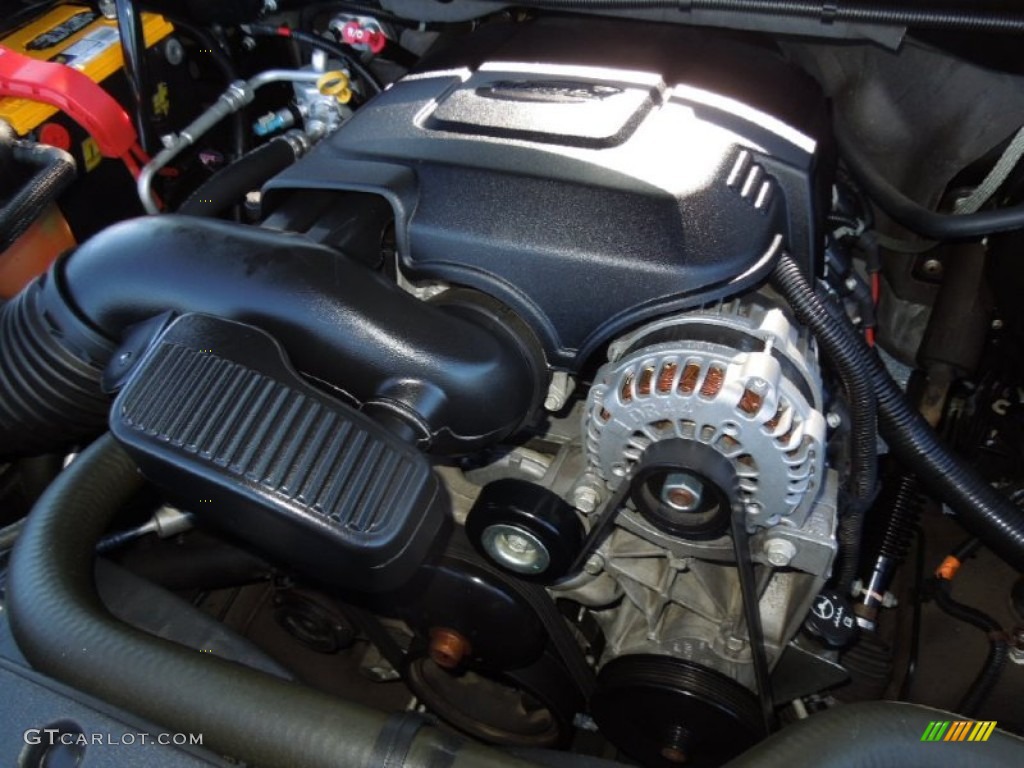 2007 Chevrolet Silverado 1500 LS Crew Cab 4.8 Liter OHV 16-Valve Vortec V8 Engine Photo #77114762