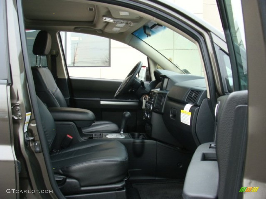 2011 Endeavor SE AWD - Carbon Pearl / Black photo #9