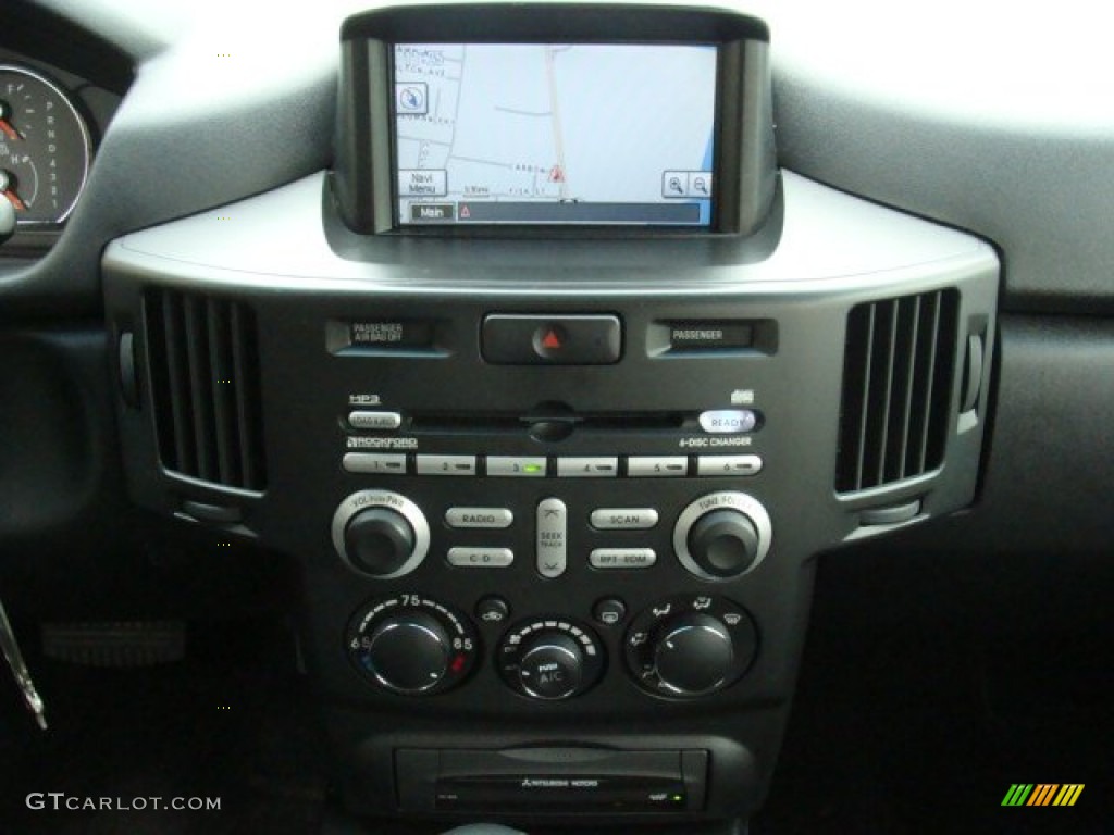 2011 Endeavor SE AWD - Carbon Pearl / Black photo #12