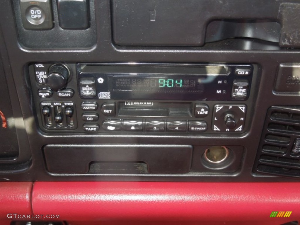 1995 Dodge Ram 2500 SLT Regular Cab 4x4 Audio System Photos