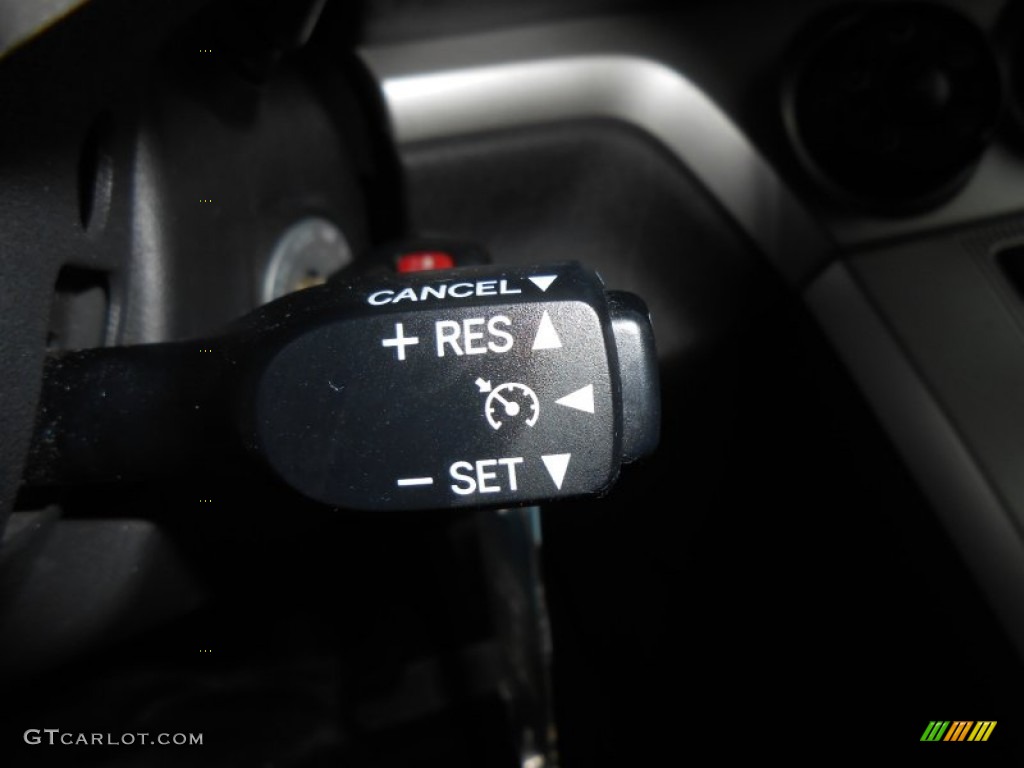 2009 Scion xB Standard xB Model Controls Photo #77120722