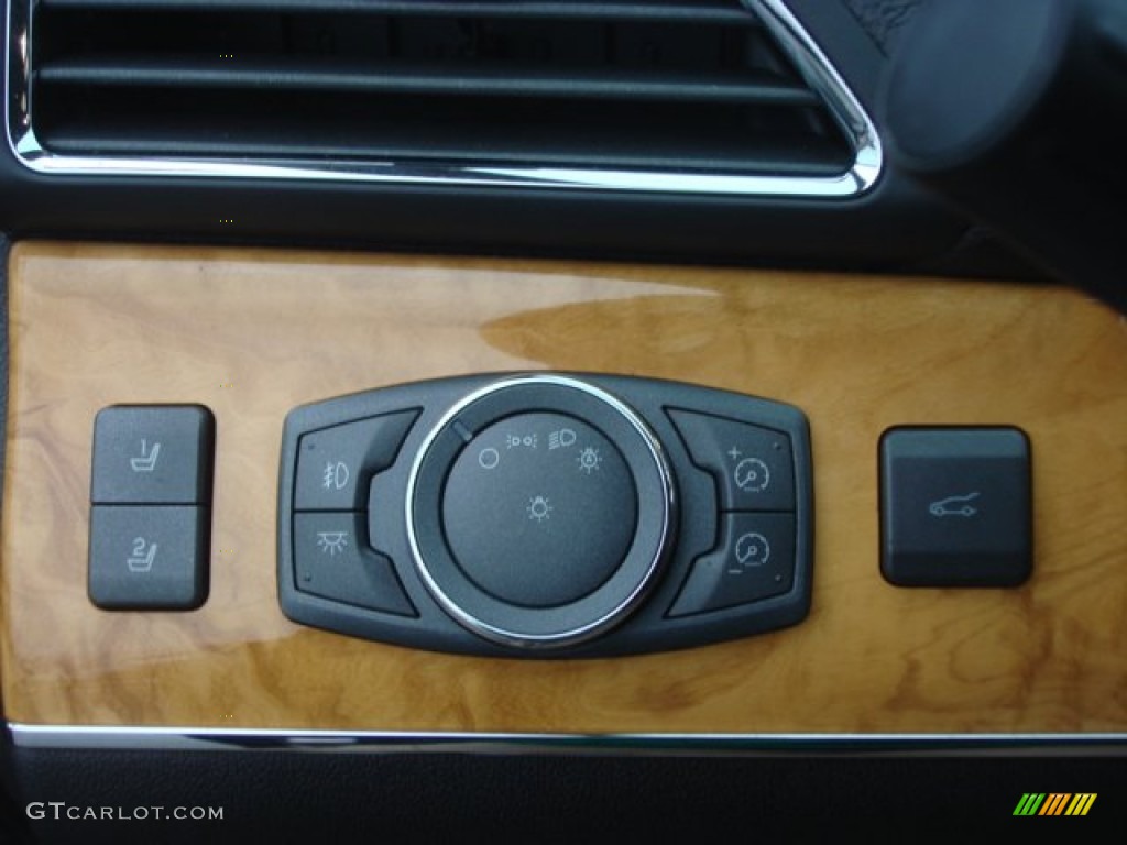 2011 Lincoln MKX Limited Edition AWD Controls Photo #77120903