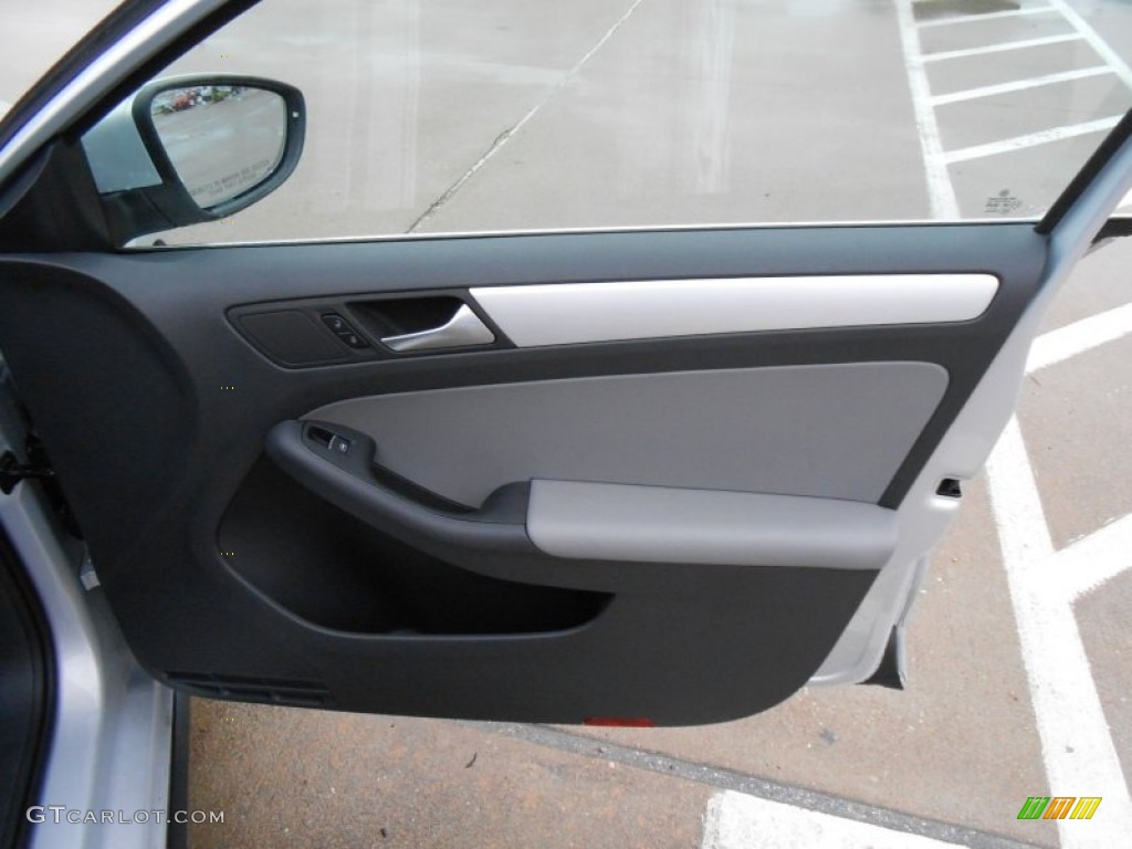2013 Volkswagen Jetta Hybrid SEL Premium Titan Black Door Panel Photo #77121100