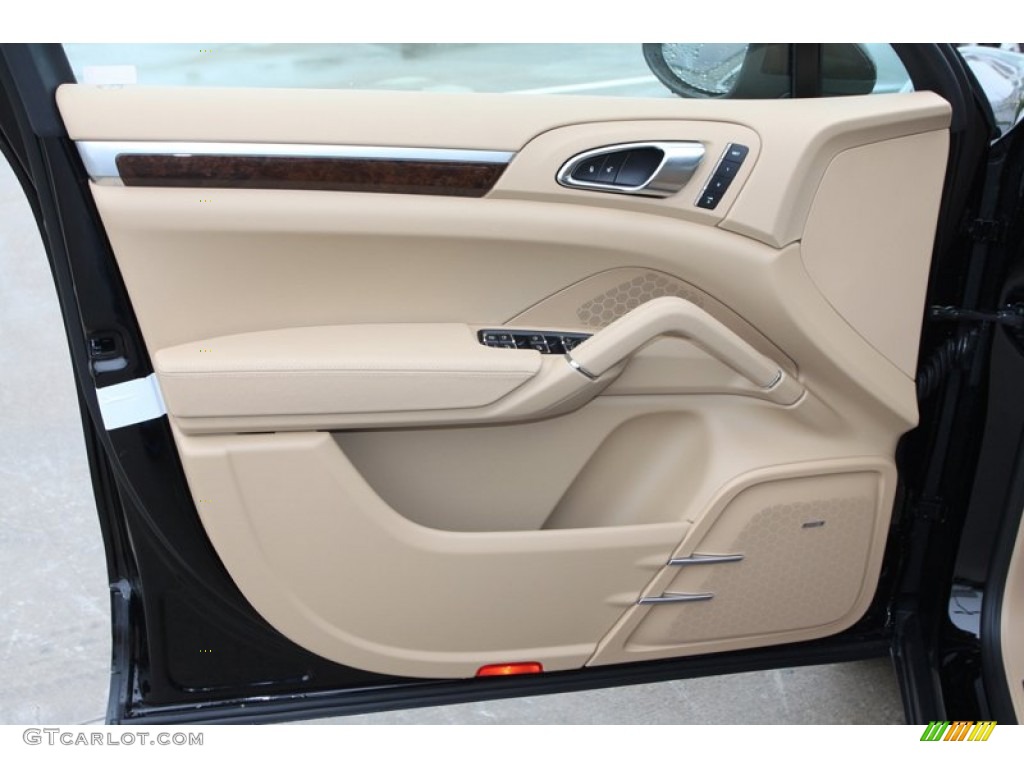 2013 Porsche Cayenne S Hybrid Luxor Beige Door Panel Photo #77121248