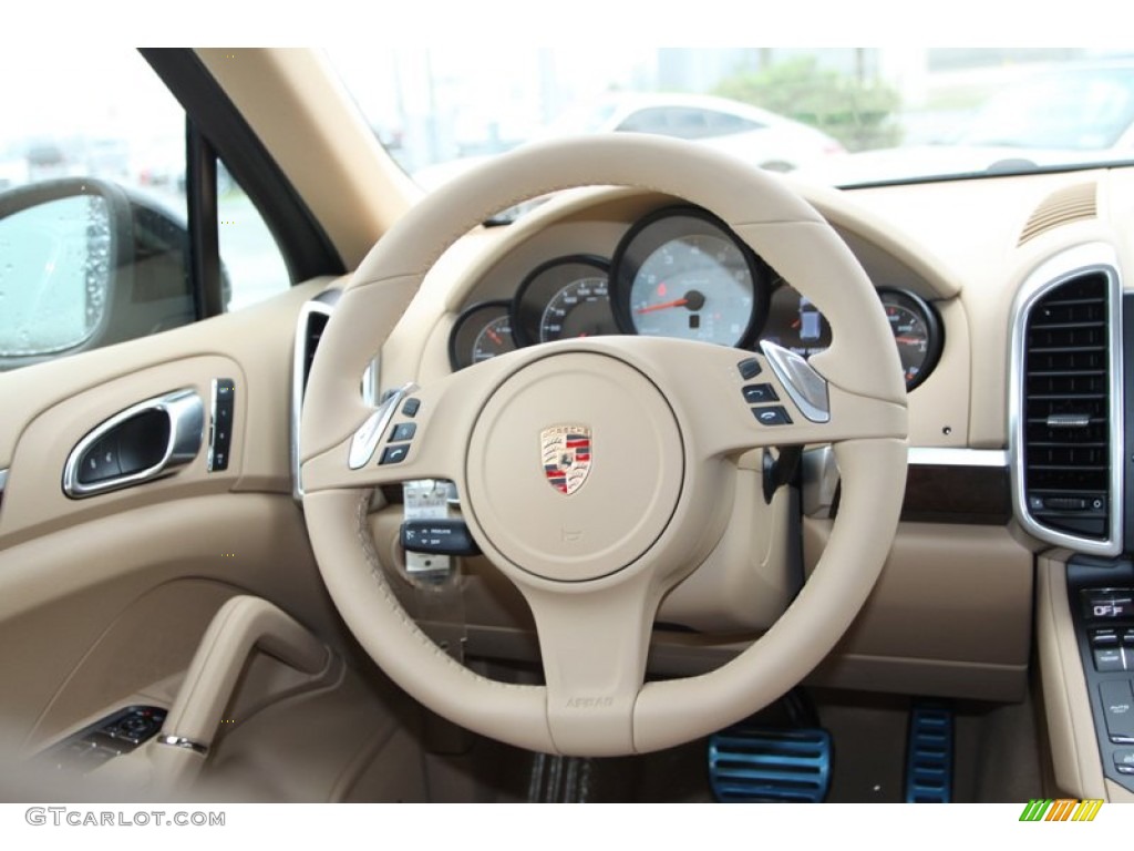 2013 Porsche Cayenne S Hybrid Luxor Beige Steering Wheel Photo #77121380