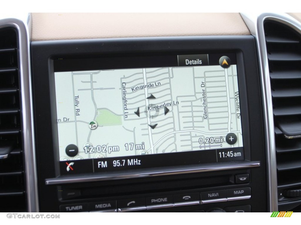 2013 Porsche Cayenne S Hybrid Navigation Photo #77121401