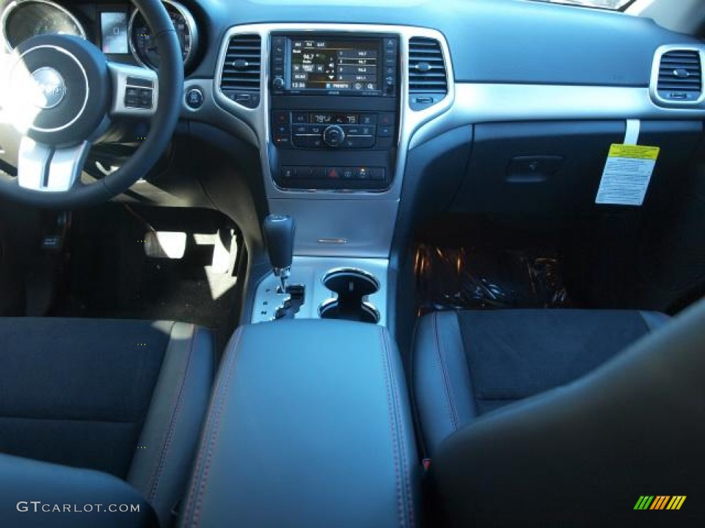 2013 Grand Cherokee Trailhawk 4x4 - Bright Silver Metallic / Trailhawk Black/Red Stitching photo #5