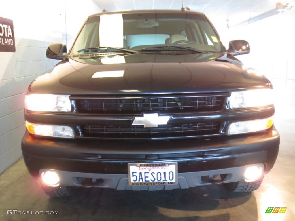 2003 Suburban 1500 Z71 4x4 - Black / Gray/Dark Charcoal photo #8