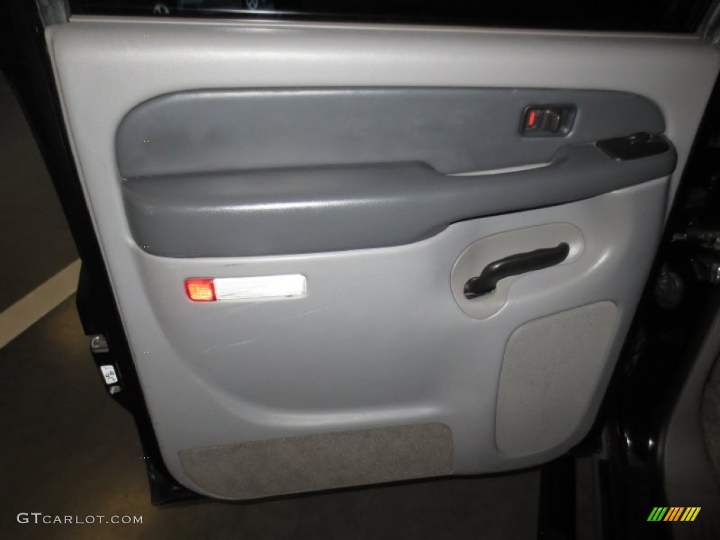 2003 Suburban 1500 Z71 4x4 - Black / Gray/Dark Charcoal photo #16