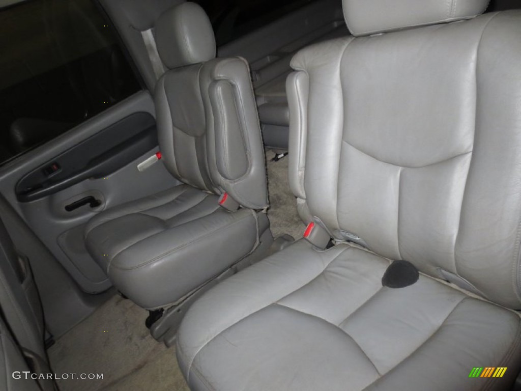 2003 Suburban 1500 Z71 4x4 - Black / Gray/Dark Charcoal photo #18