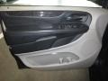 Dark Charcoal Pearl - Grand Caravan SXT Photo No. 11
