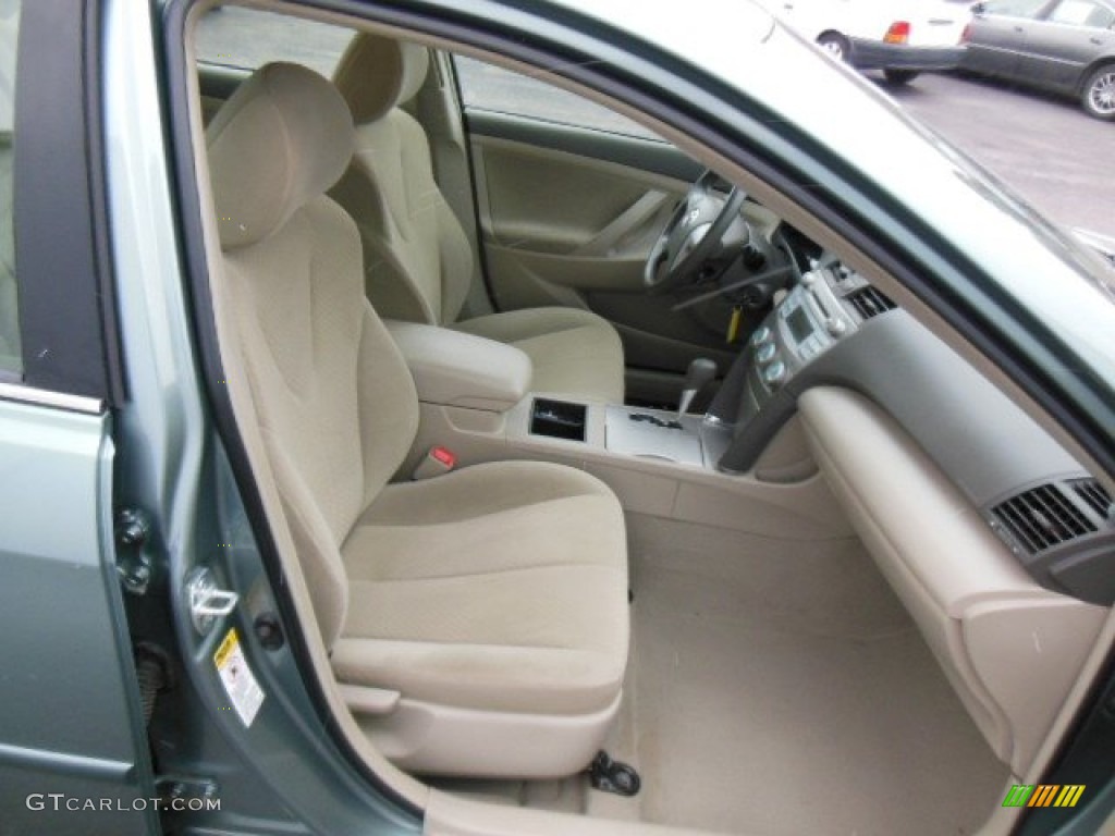 Bisque Interior 2007 Toyota Camry LE Photo #77128418