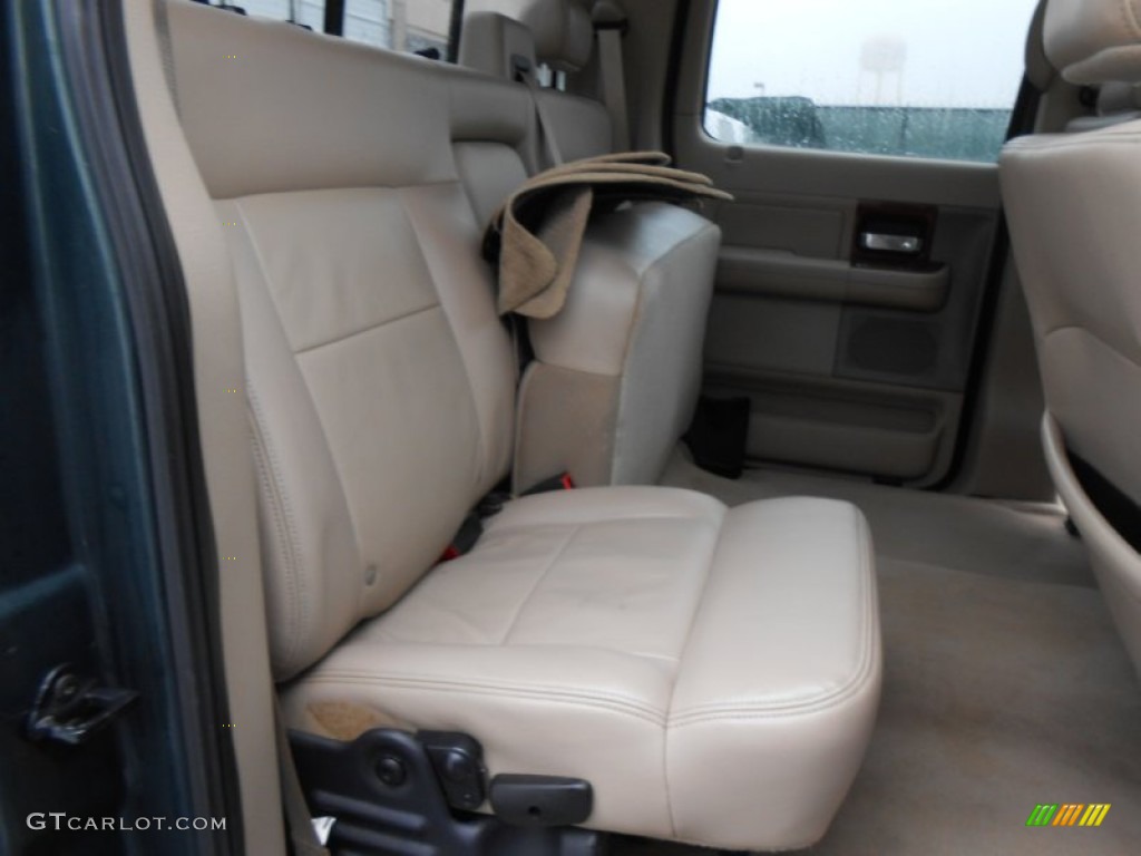 2005 F150 Lariat SuperCrew - Aspen Green Metallic / Tan photo #24