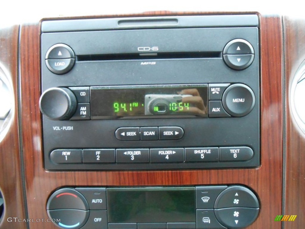 2005 F150 Lariat SuperCrew - Aspen Green Metallic / Tan photo #34