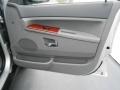 Medium Slate Gray Door Panel Photo for 2005 Jeep Grand Cherokee #77132507