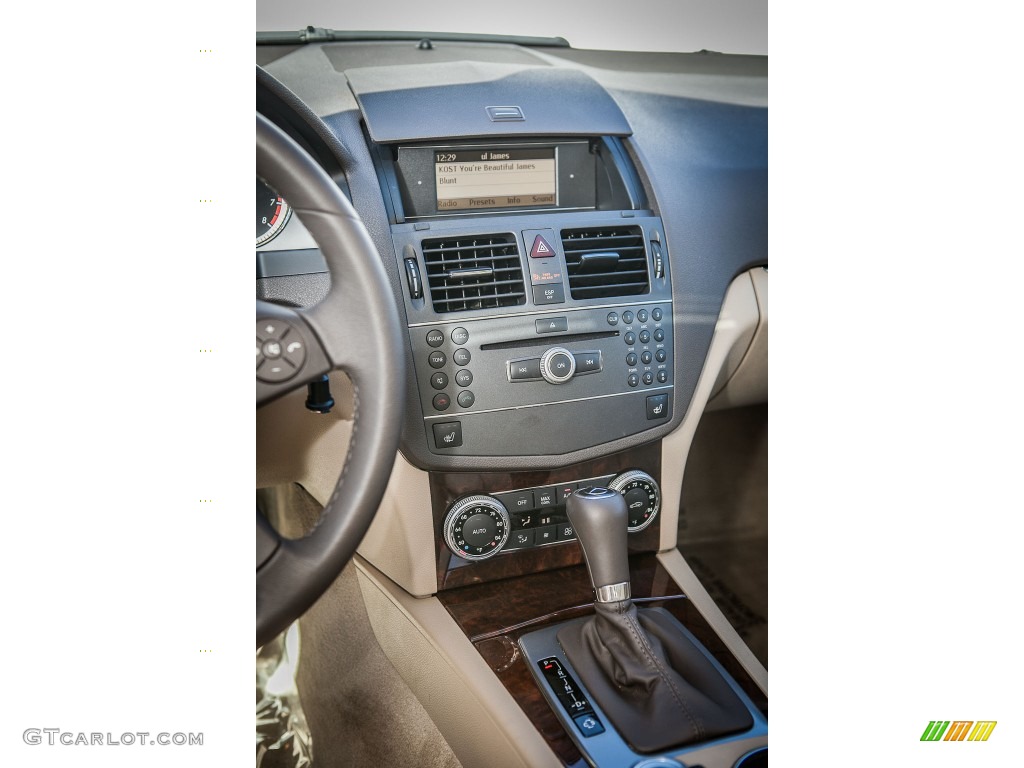 2010 Mercedes-Benz C 300 Luxury Controls Photo #77132557