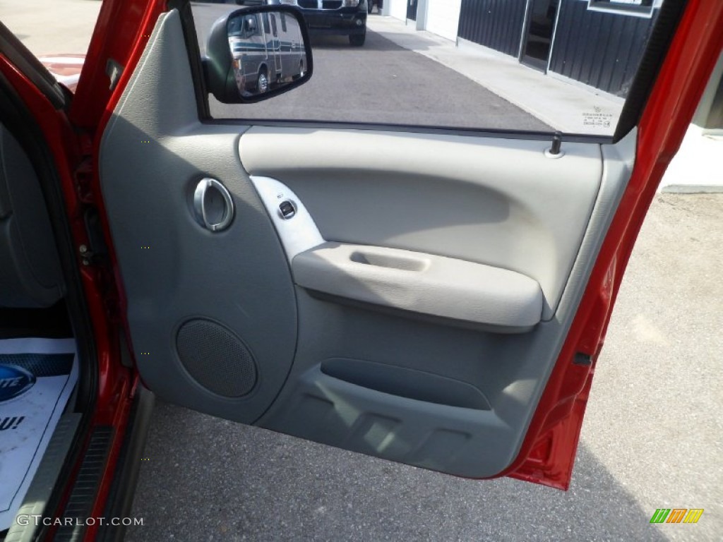 2006 Jeep Liberty Limited 4x4 Medium Slate Gray Door Panel Photo #77133568