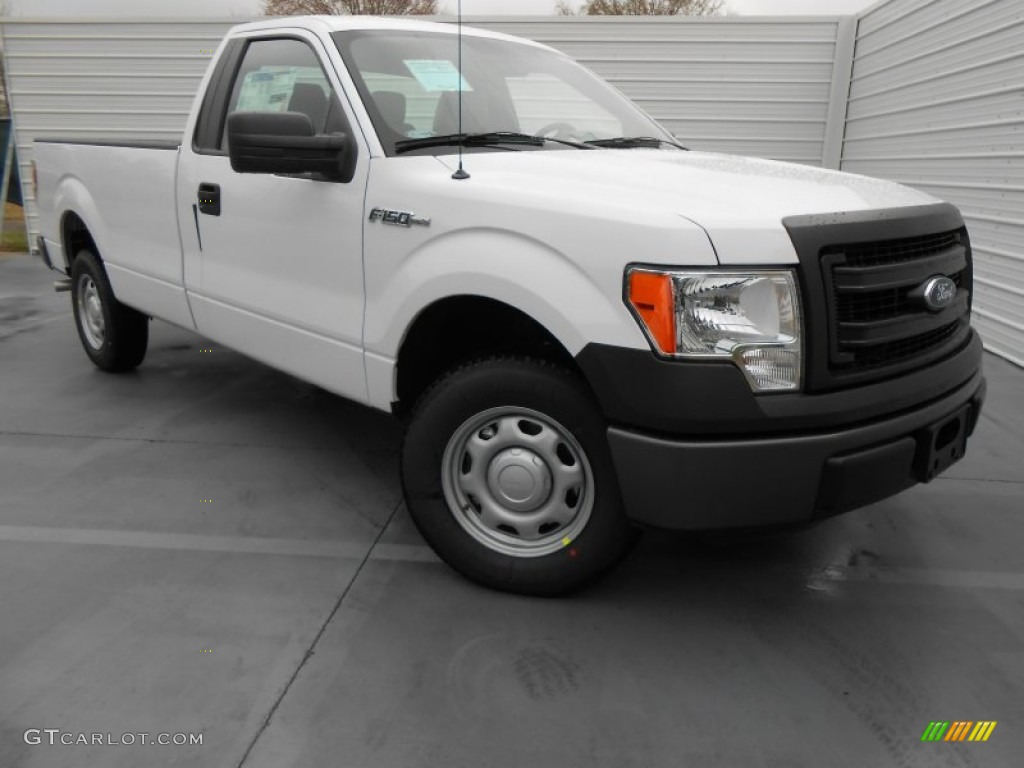Oxford White 2013 Ford F150 XL Regular Cab Exterior Photo #77136666