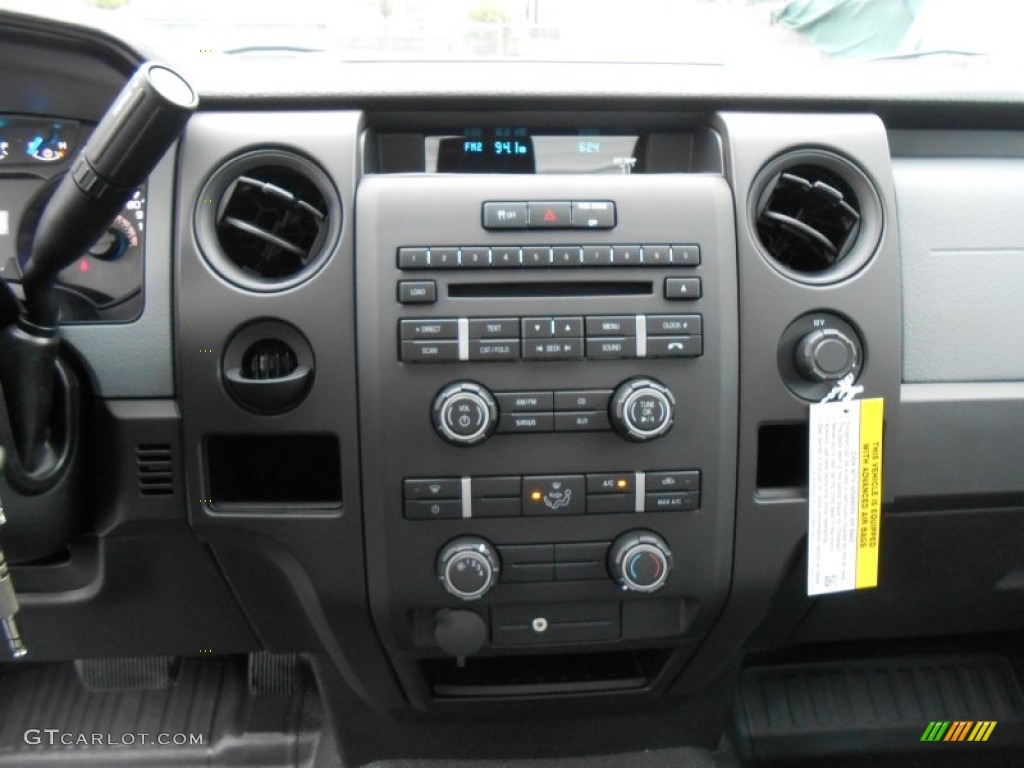 2013 Ford F150 XL Regular Cab Controls Photo #77137116