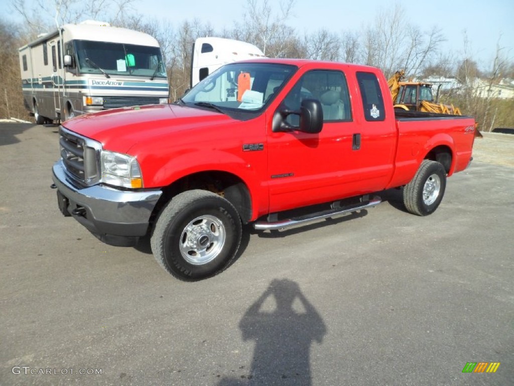 Red Clearcoat 2002 Ford F250 Super Duty Lariat SuperCab 4x4 Exterior Photo #77137602