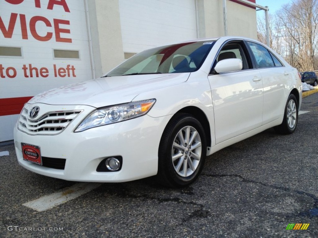 Super White Toyota Camry